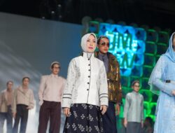 Tenun Bomba Donggala Kian Mendunia, Sry Nirwanti Hadiri JMFW 2026