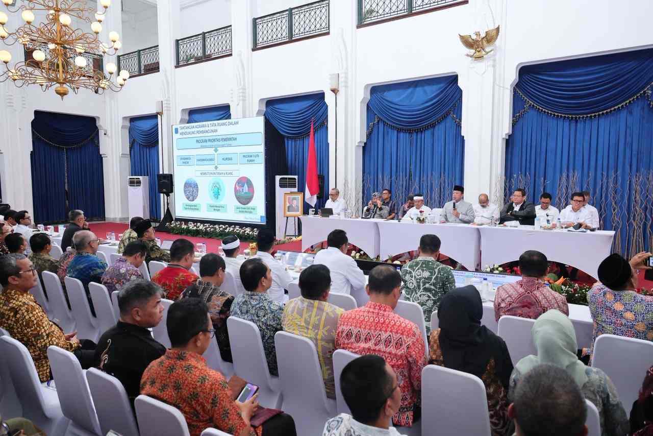 Menteri Nusron Wahid