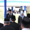 Gubernur Sulawesi Tengah Anwar Hafid, didampingi Wakil Gubernur dr. Reny Lamadjido, memimpin pelantikan 36 pejabat eselon II di lingkungan Pemerintah Provinsi Sulawesi Tengah yang digelar di Halaman Gedung Pogombo, Kantor Gubernur Sulawesi Tengah, Rabu (31/12/25). FOTO: istimewa
