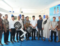 Berani Sehat Terus Bergerak, Gubernur Sulteng Anwar Hafid Kembali Salurkan 31 Ambulans