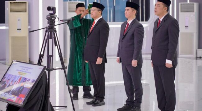 Menteri Agraria dan Tata Ruang/Kepala BPN melantik dan mengambil sumpah/janji jabatan tiga Pejabat Pimpinan Tinggi Pratama di Aula Prona Kementerian ATR/BPN, Jakarta, Kamis (22/01/26). FOTO: istimewa