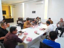 Diskominfosantik Sulteng Gelar Rapat Pembahasan Satgas Berani Literasi Informasi