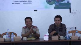 Kepala Kantor Pertanahan Kabupaten Donggala, Rusli M. Mau, S.Si.T., M.A.P. (kiri), bersama narasumber dari Cabjari Sabang. FOTO: istimewa