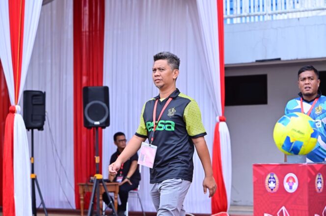 
					Manajer Celebest FC, Ahmadi HB Buraera. FOTO: Celebest FC