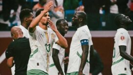 Pemain Timnas Senegal merayakan kemenangan usai menyingkirkan Mali pada laga perempat final Piala Afrika (AFCON) 2025–2026 di Stade Ibn Batouta, Tanger, Sabtu (10/01/26) tengah malam WIB. FOTO: (IG) Equipe Nationale du Senegal 