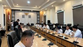 Rapat Dengar Pendapat (RDP) Komisi I DPRD Provinsi Sulawesi Tengah bersama perangkat daerah dan lembaga terkait membahas penganggaran honorarium Komisioner KPID dan Komisi Informasi Tahun Anggaran 2026 di Ruang Rapat Baruga DPRD Provinsi Sulawesi Tengah, Rabu (14/01/26). FOTO: istimewa