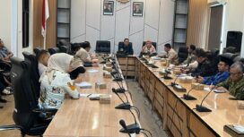 Rapat Dengar Pendapat (RDP) Komisi IV DPRD Provinsi Sulawesi Tengah bersama organisasi perangkat daerah terkait saat membahas koordinasi pelaksanaan program kerja Tahun Anggaran 2026 di Ruang Rapat Baruga DPRD Provinsi Sulawesi Tengah, Palu, Kamis (15/01/26). FOTO: istimewa