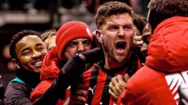 Pemain AC Milan, Füllkrug meluapkan emosinya bersama rekan setim usai mencetak gol penentu kemenangan ke gawang Lecce dalam laga Serie Italia pekan ke-21 musim 2025–2026 di Stadion San Siro, Milan, Senin (19/01/26) dini hari WIB. FOTO: (IG) acmilan