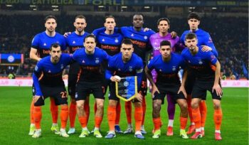 Para pemain Inter Milan berpose bersama sebelum pertandingan melawan Pisa pada laga pekan ke-22 Serie A 2025/2026 di Stadio Giuseppe Meazza, Milan, Sabtu (24/01/26) dini hari WIB. FOTO: (IG) inter