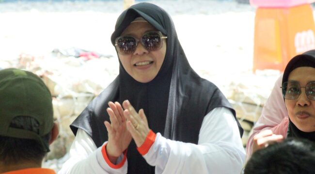 Bunda Wiwik, Ketua Bidang Perempuan dan Keluarga DPW PKS Sulawesi Tengah. FOTO: hnf
