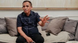 Gubernur Sulawesi Tengah, Anwar Hafid, menyampaikan komitmen pemerintah provinsi dalam menertibkan tenaga kerja asing ilegal dan melindungi tenaga kerja Indonesia melalui pengawasan langsung di lapangan. FOTO: istimewa