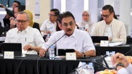 Sekretaris Jenderal Kementerian Agraria dan Tata Ruang/Badan Pertanahan Nasional (ATR/BPN) menyampaikan paparan capaian kinerja program pertanahan tahun 2025 dalam Rapat Pimpinan Kementerian ATR/BPN di Jakarta, Rabu (14/01/26). FOTO: istimewa
