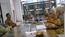 Suasana Rapat Dengar Pendapat antarbidang di Ruang Sekretariat Dinas Perpustakaan dan Kearsipan Provinsi Sulawesi Tengah, Selasa (06/01/26). FOTO: istimewa