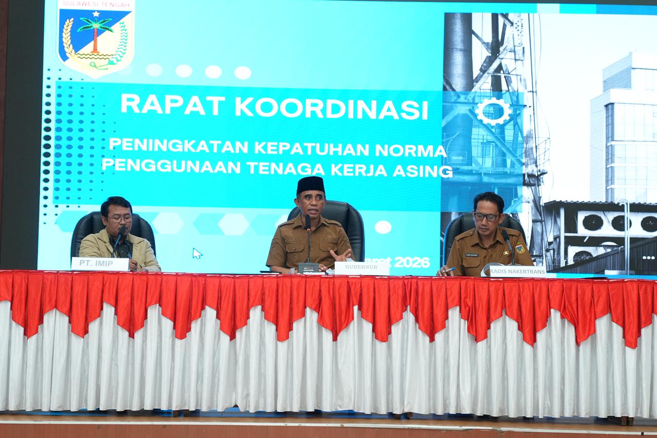 Gubernur ANwar Hafid