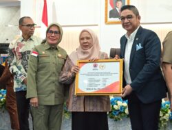 Komisi VIII DPR RI Salurkan Bantuan Kemanusiaan ke Sulteng, Wagub Reny Soroti Ancaman Bencana dan KLB Campak