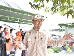PKS Sulteng Gelar Pasar Murah, Harga Komoditas Bikin Warga Antusias