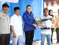 Bupati Vera Dorong Produktivitas Petani Donggala, Ribuan Kilogram Benih Jagung Disalurkan
