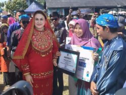 Hardiknas 2026, Pemkab Donggala Ganjar Guru dan Kepsek Berprestasi dengan Umrah dan Laptop