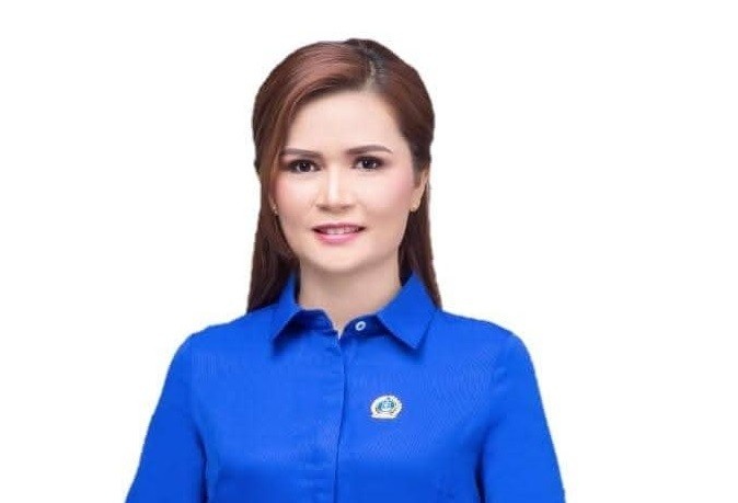 Eflin Flora Tambuwun