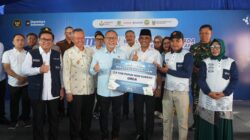 Zulkifli Hasan Pastikan Pupuk Tersedia dan Harga Gabah Menguntungkan Petani Saat Rembuk Tani di Sigi