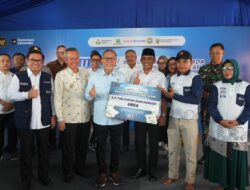 Zulkifli Hasan Pastikan Pupuk Tersedia dan Harga Gabah Menguntungkan Petani Saat Rembuk Tani di Sigi