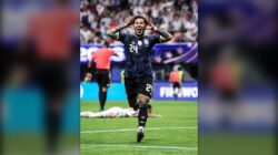 Selebrasi provokatif Enzo Fernandez