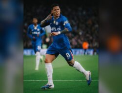 Selebrasi Enzo Fernández Picu Kontroversi Panas di Chelsea dan Inggris