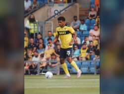 Hasil Oxford United vs Crawley Town: Menang 3-1, O’Donkor Kembali Tajam